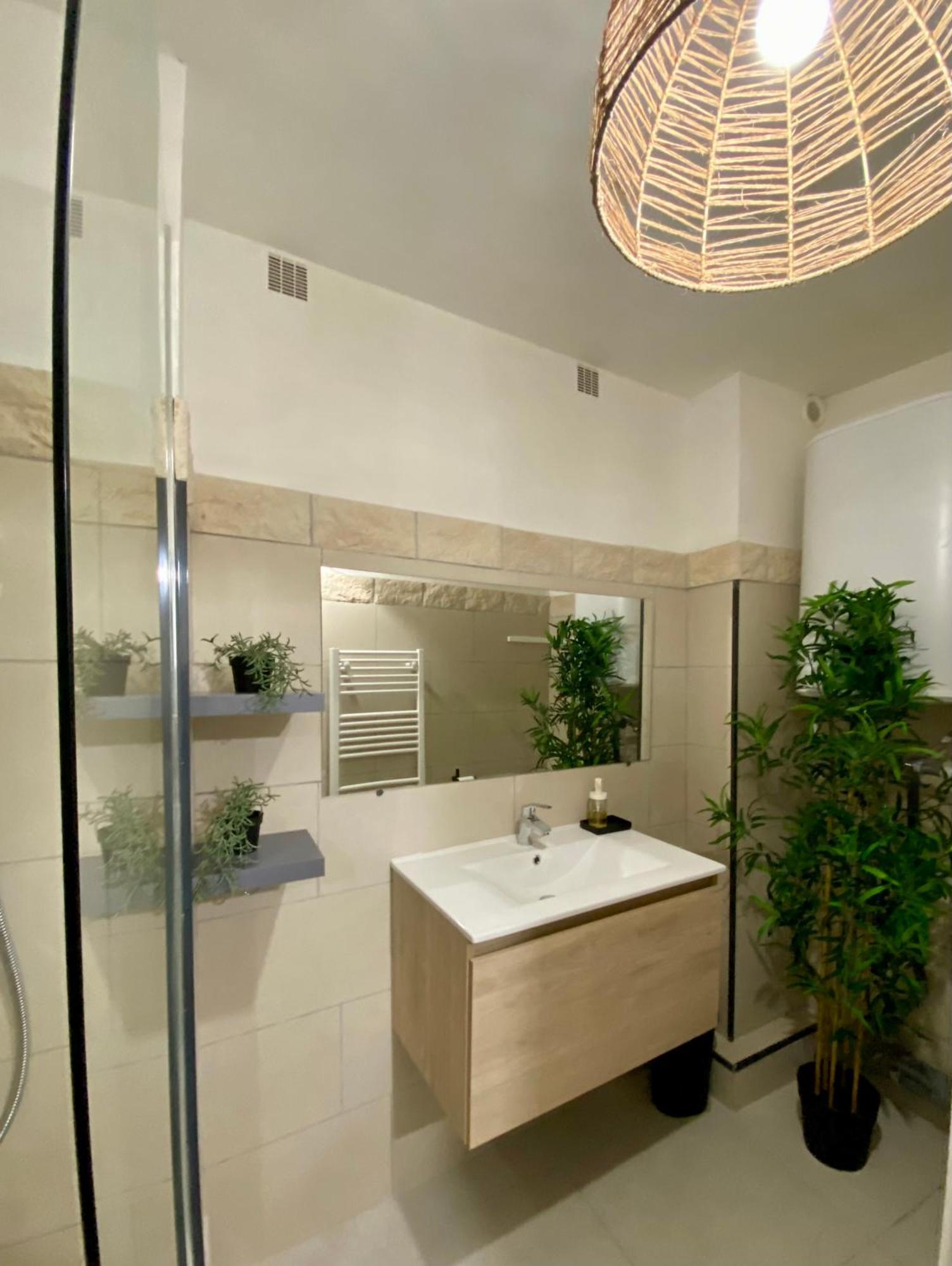 Magnifique Appartement Avignon Intra-Muros Екстериор снимка