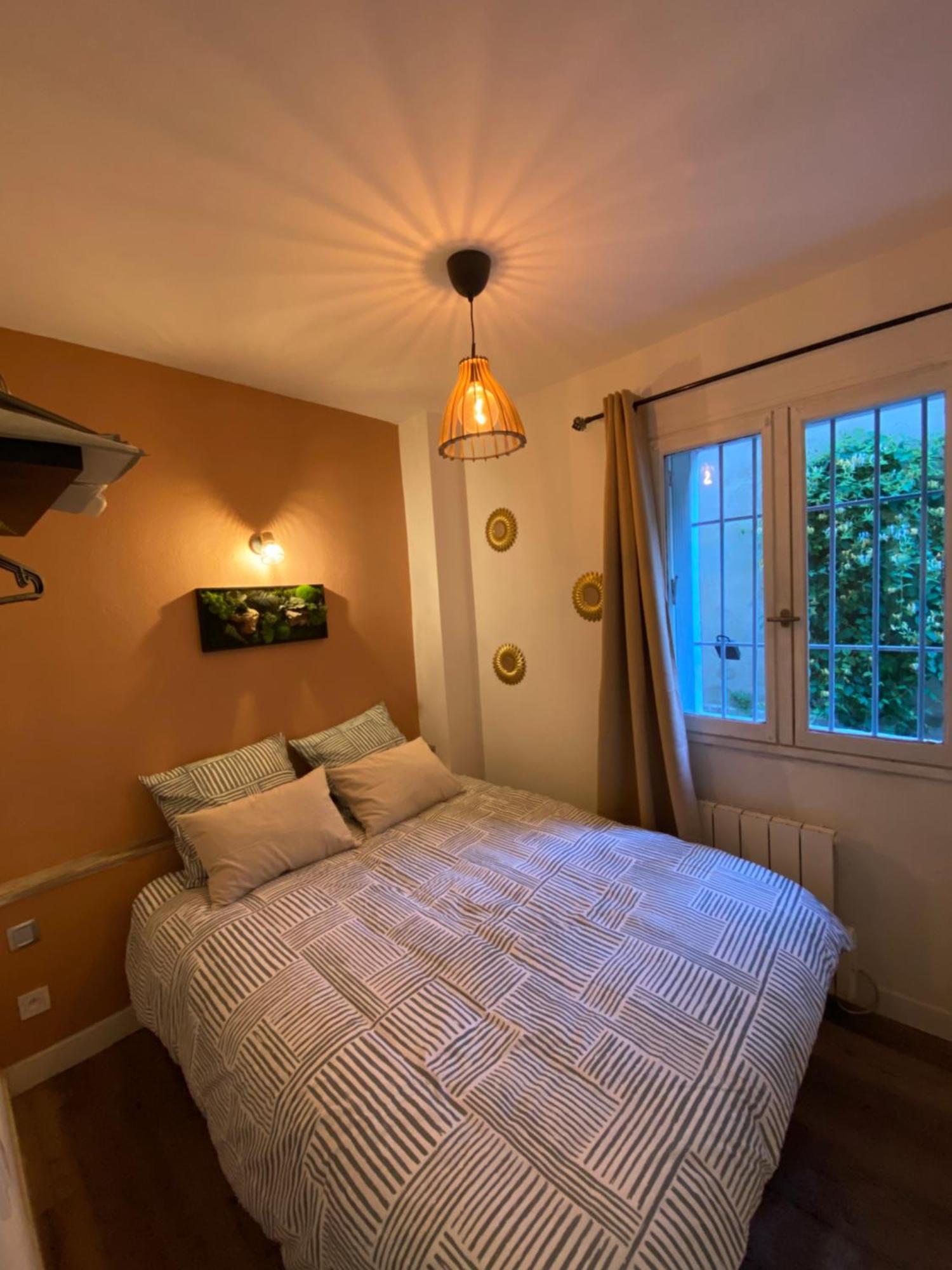 Magnifique Appartement Avignon Intra-Muros Екстериор снимка